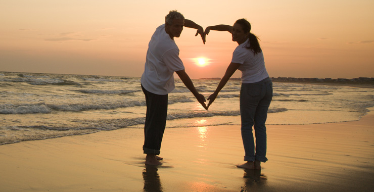 Learn what happy couples do more than others and set an example