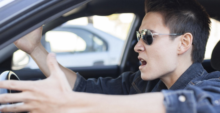 Wearing sunglasses while driving - Unusual rules that can fine